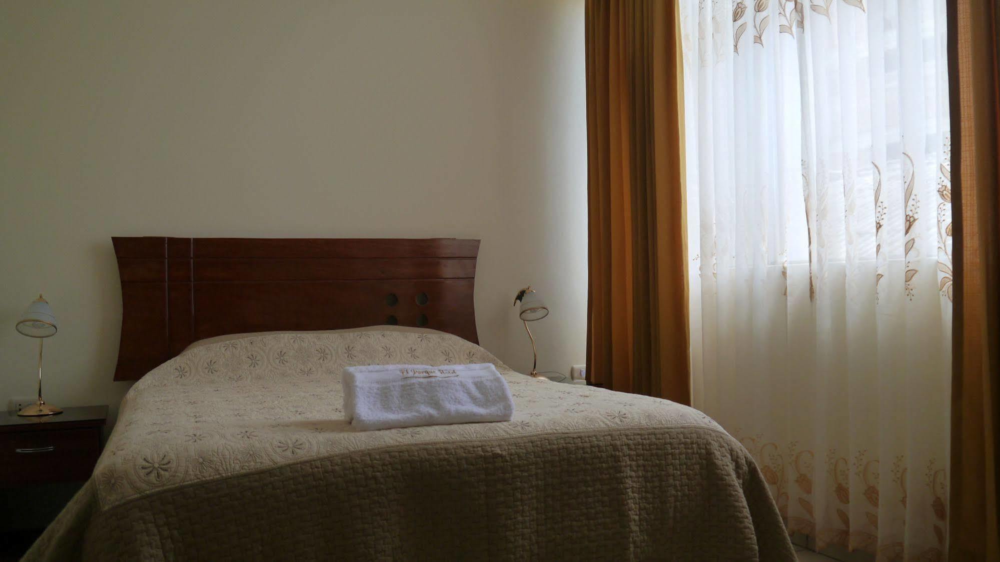 El Parque Hotel Андауайлас Екстериор снимка