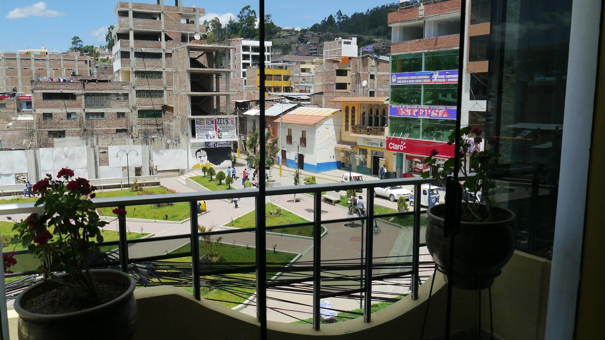 El Parque Hotel Андауайлас Екстериор снимка
